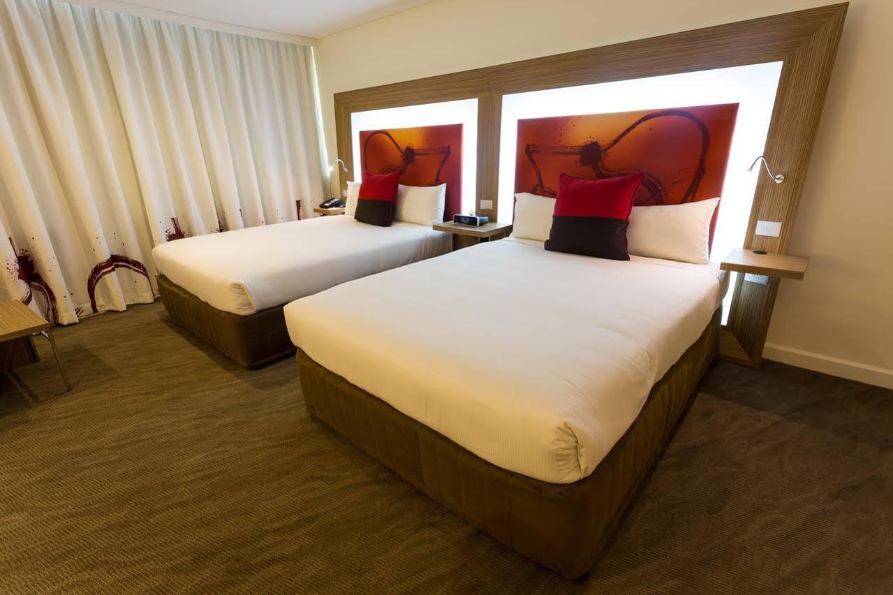 Novotel Sydney West Hq Rooty Hill Kültér fotó